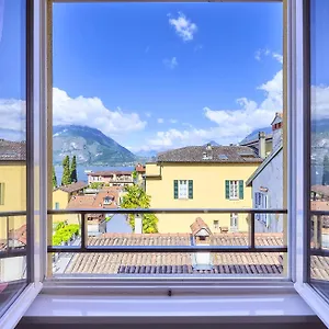 https://marina-house-varenna.it-lombardy.com